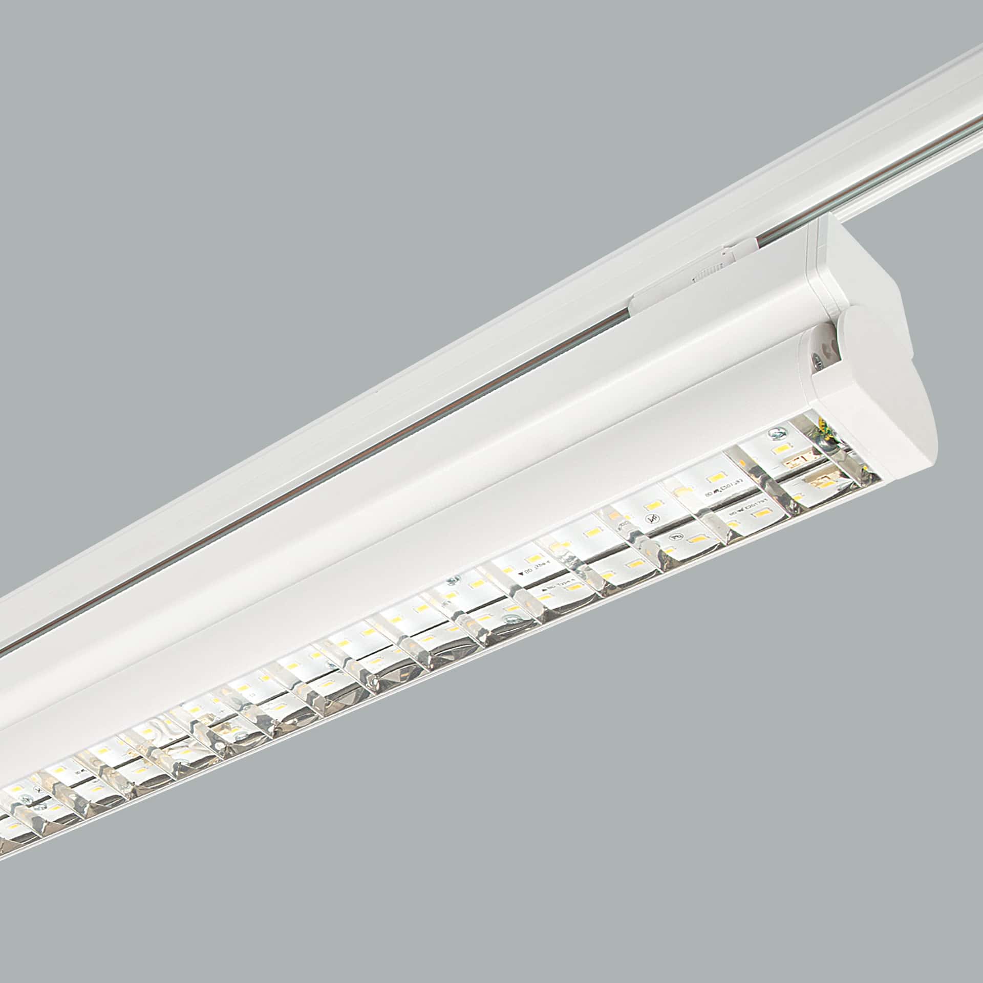 Rood Track Mounted - image 2