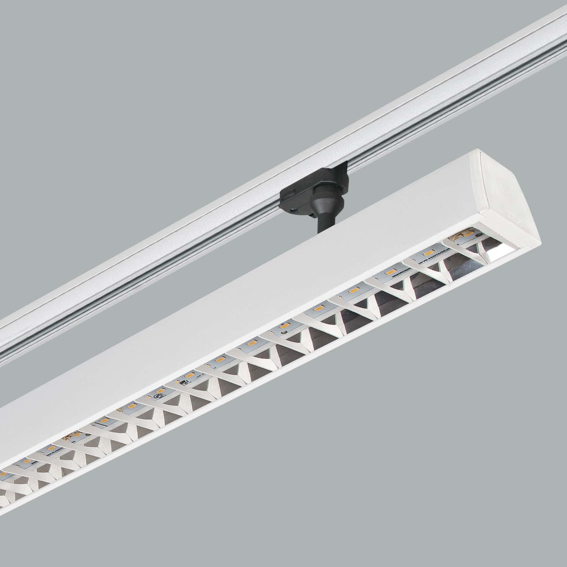 Extrude Track Mounted - image 2