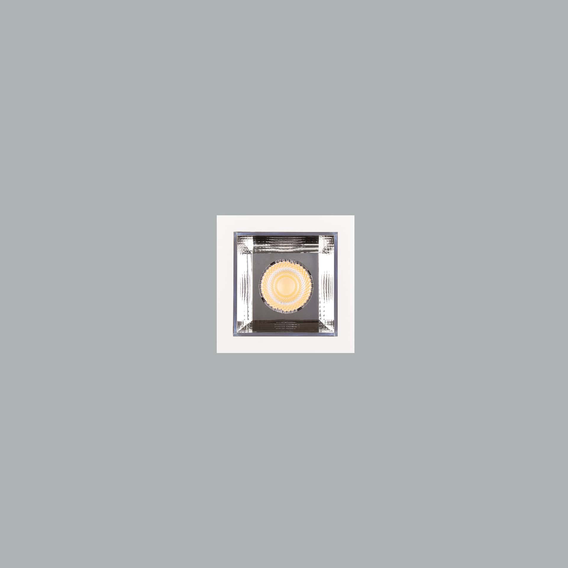 Ares Micro Surface - image 3