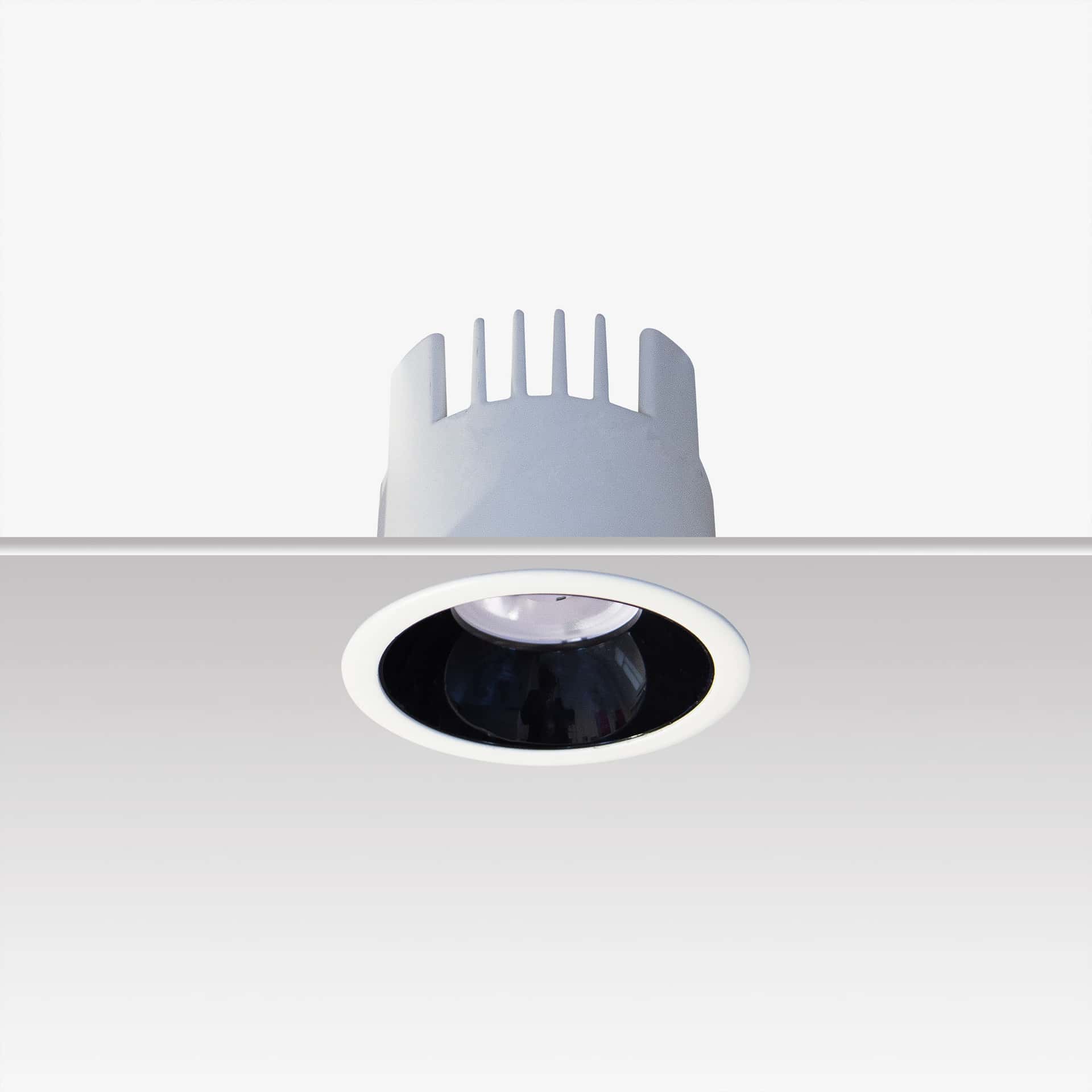 Pin Spot Maxi - image 3