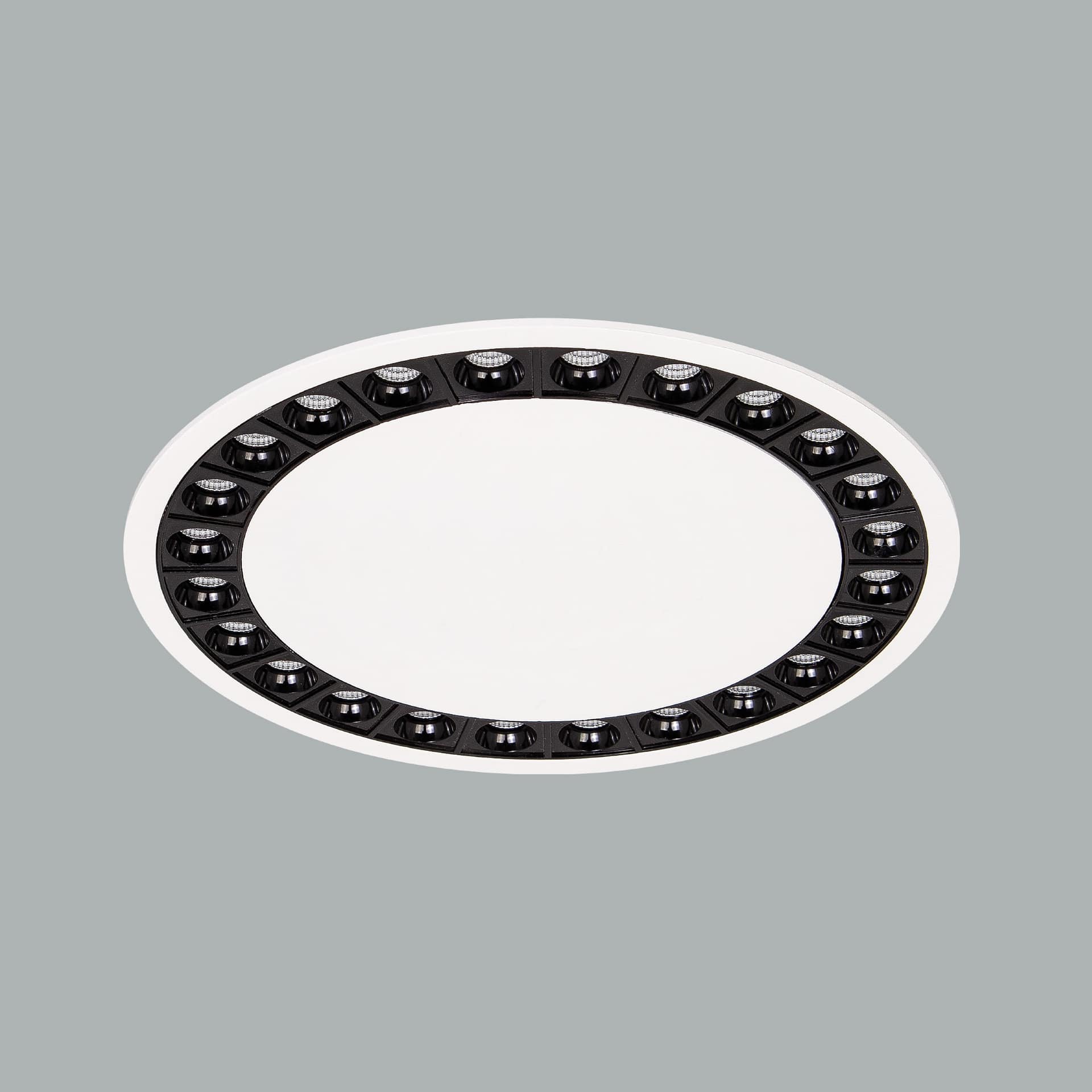 Saturn Maxi