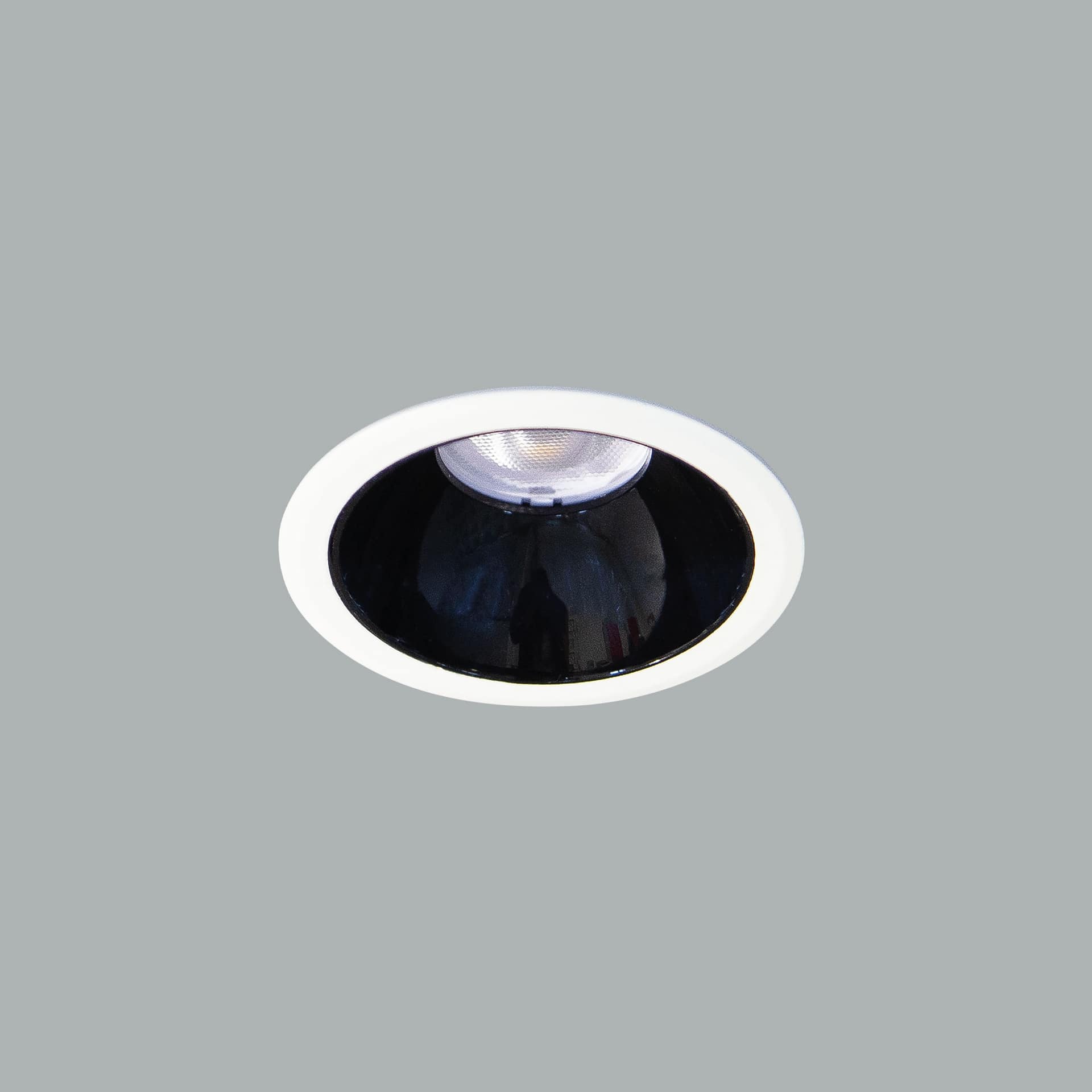 Pin Spot Midi